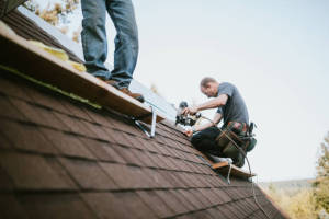Local Roofers in Blackburn, LA